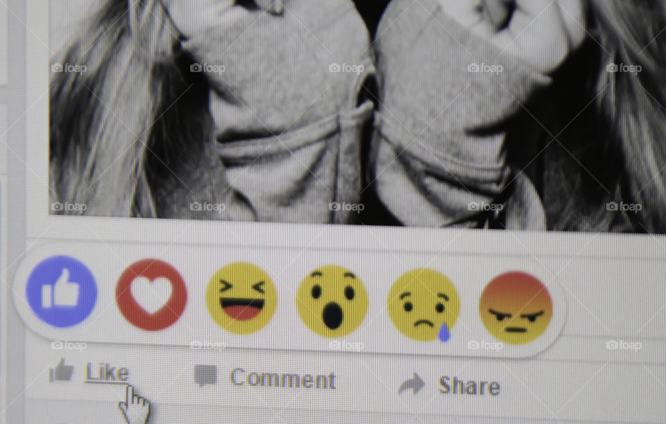 new Facebook emoticons like