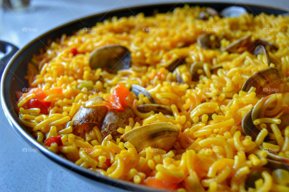 Fideuá (noodle paella)