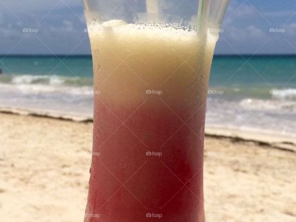 Drinks on the beach 
