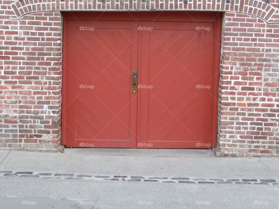 red doors