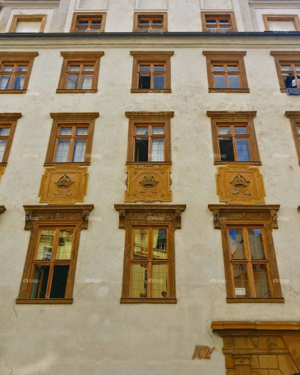 Windows patterns at a Prague building