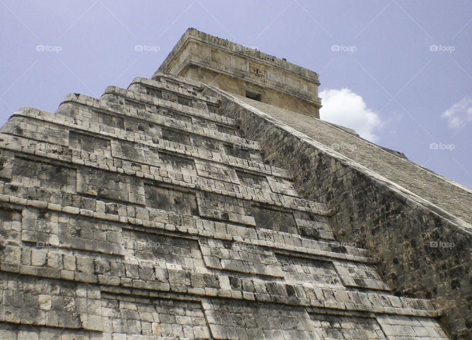 Mayan Pyramid 