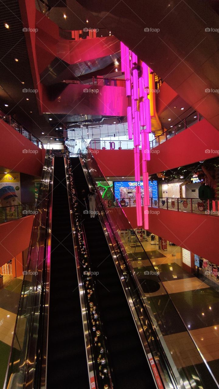 Color-changing lights in shopping mall