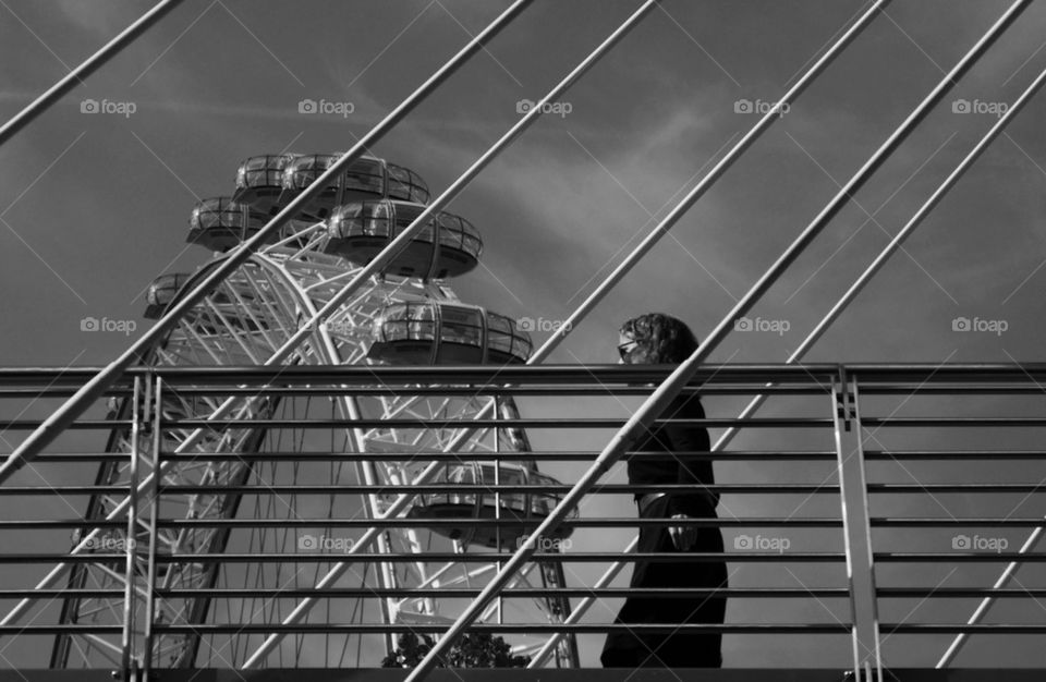 Lines at the Eye