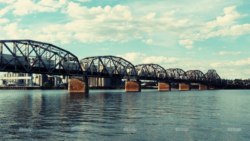 Columbia River train bridge