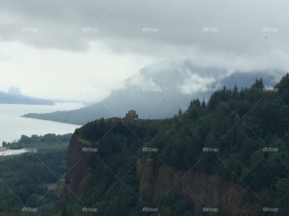 Columbia River Gorge with a view of the famous Vista House. 