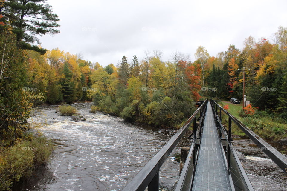 The path to Saxon falls 