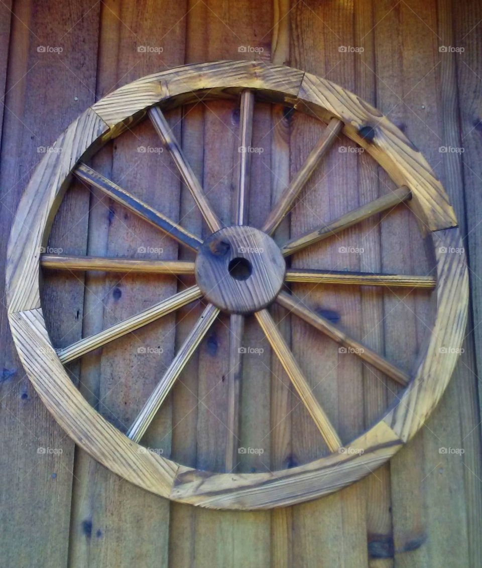 wagon wheel photography